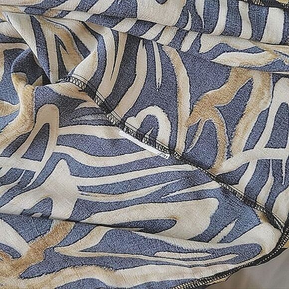 Morgan De Toi watercolour tiger print button up blouse - Picture 7 of 15